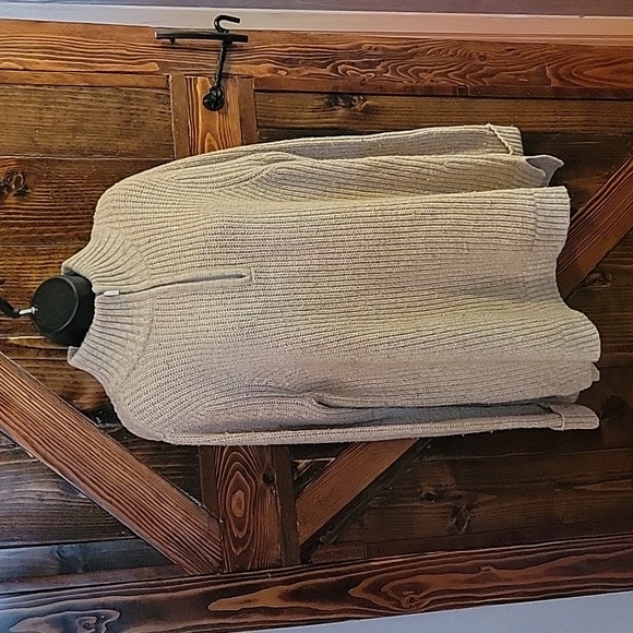 Lands end cozy pullover - Picture 2 of 4